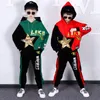 Kledingsets Boy Hooded Tracksuit Deset Kids Cotton Sequins Stars Tops broek 2 stks Springautumn Sport Suit 6 8 10 12 14 jaar