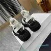 2023 여름 샌들 럭셔리 디자이너 여성 플랫 신발 패션 다목적 비치 신발 간단하고 편안한