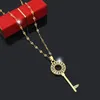 Original Design Micro Pave Key Pendant Halsband Rostfritt stål smycken för kvinnors gåva