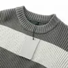 Suéteres de diseñador para hombre Logotipo de la insignia bordada en el pecho Sudaderas con capucha para hombre suéteres para mujer Sudaderas modelos de pareja Tamaño M-3XL FW6