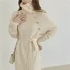 Robes décontractées café Chic robe en laine femmes col roulé 2023 hiver bouton doré Long pull automne à lacets doux tricots coréen