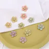 Charms est 20st 19 mm Pearl Core Glitter Emalj Alloy Daisy Flower Gold Tone Plated Oil Drop Diy Folra Earring Pendants