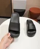 Fashion Women's Anti slip Rubber Sandals Sales Slippers Women's Slippers Thick Sole Slippers Sandals Size 35-42