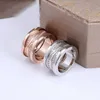 Mode Unisex Designer Luxe ringen Paar voor Mannen Vrouwen Titanium Staal Gegraveerd Letter Patroon Liefhebbers Sieraden Geschikt voor vele toepassingen Ananas maat 5-11