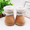 Primi camminatori Neonate nate Neonate Cashmere Peluche Stivali invernali Fasciatura Scarpe calde Zapatos Fille Zapatillas Chaussure