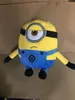 Fabryczne hurtowe 20 cm Trzy style stworów Minion Plush Toys Cartoon Animation Film i telewizja otaczająca lalki Ulubione prezenty dla dzieci