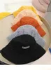 Sombreros de ala tacaña Cordero Piel sintética Sombrero de cubo Espesado Cálido Teddy Terciopelo Invierno para mujeres Lady Bob Panamá Pescador de felpa al aire libre 230916