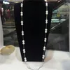 Chaînes Style longue chaîne de pull naturel 8-9mm blanc presque rond collier de perles d'eau douce bijoux de mode