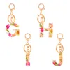 Anahtarlık moda kuru çiçek mektubu anahtarlık kolye 26 baş harfleri kızlar için anahtarlar anahtar çanta el çantası sırt çantası araba aksesuarları