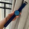 Montres-bracelets 2023 Grande ceinture de lumière bleue Montre Casual Unisexe Hommes et femmes Couple Cadeau Quartz