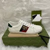 Ace Sneakers Designer Femmes Hommes Chaussures Bee Low Casual Chaussure Sport Formateurs Serpent Tigre Brodé Blanc Vert Rayures jogging Femme merveilleux zapato