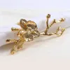 Anel de guardanapo de flor de ameixa de metal, suporte de guardanapo dourado e prateado, decoração de mesa para reunião ocidental, place1172u, com 10 peças