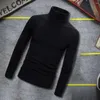 Maglioni da uomo Maglione curvato per il corpo Dolcevita elegante Pullover a coste slim fit Top per l'autunno/inverno Tinta unita lavorato a maglia lungo