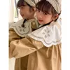Abrigo niños gabardina 2023 Otoño e Invierno estilo coreano niñas cuello de encaje grande moda larga Casual dulce