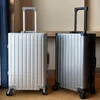 Maletas Aleación de aluminio de alta calidad Luz de lujo Trolley Maleta de embarque Maleta de gran capacidad Tronco de equipaje Paquete de viaje unisex Bolsas