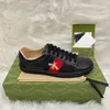 Med Box Ace Sneakers Designer Womens Mens Shoes Bee Low Casual Shoe Sports Trainers Snake Tiger broderade White Green 5YKM Gucciism Shoes GG GG