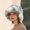 Chapeaux à larges bords Chapeaux de seau Hiver luxe Tie-dye en peluche chapeau femmes chaud fausse fourrure seau chapeaux en plein air Ski vacances pêcheur casquette grands chapeaux chauds moelleux 230928