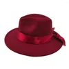 Bérets en soie, accessoires Fedora, chapeaux Panama Jazz pour hommes et femmes, Simple, classique, rétro, polyvalent, chapeau en feutre, fête, vente en gros