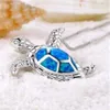 Nowy moda urocza, wypełniona srebrnymi opal Niebieski żółw morski Naszyjnik dla kobiet kobiet zwierzę ślubne ocean biżuteria Prezent264r