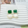 Pendientes de aro estilo coreano para mujer, gota de resina verde y blanca, colgante largo geométrico Vintage, joyería para fiesta