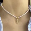 Hänghalsband Inledande pärlor halsband för kvinnor vintage pärla namn bokstav mamma krage choker rostfritt stål lås i korea