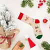 Kadınlar SOCKS Renkli Noel Baskı Yumuşak Sıcak Anti-Slip Unisex Orta Tüp Hediyeleri Santa Snowman Desen 2