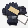 Högkvalitativa män kvinnor fem fingrar handskar designer varumärke bokstav handskar tryck förtjockas hålla varm handske vinter utomhus sport rena bomullstillbehör