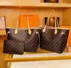 M40995/40156 MM size Luxurys Designer Bag Women Bags Handbag Shoulder composite bag LouiseityS Female viutonityS Composite Lady Clutch Tote Purse Wallet lvityS