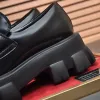 Borstat lädermonolith loafers skor män kvinnor plattform loafer sneaker mode chunky botten mockasins klassiska tjocka sula oxfords