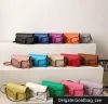 حقيبة Tabby Bag Womens 2023 جديدة للأزياء بسيطة صغيرة مربعة حقيبة كروس جاسوديس حقائب أزياء للسيدات باليد
