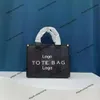 Le sac fourre-tout à bandoulière de concepteur 90% vente en gros d'usine du nouveau sac à bandoulière de mode alphabet jaobs portable grande capacité sac à main simple shopping