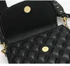 Designerväska sminkväska äkta läderväska kvinnors handväska mode lingge chain väska enkla axelväska crossbody väska