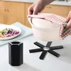 Conjuntos de talheres Dobrável Pot Mat Almofada de Isolamento Térmico Dobrável Acessórios de Cozinha Mesa Anti-Slip Resistente Almofada Placemat Titular