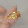 Xiaohongshu samma stil liten sockergul diamantring för kvinnors ljus lyx och liten publik design sensation ins stil öppning 18k ring grossist