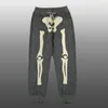 Pantalon masculin Jogger 2023 Men de haute qualité Streetwear Bone Match Print Pantal Pantalones de Hombre