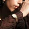 Montres-bracelets Petit luxe rétro européen et américain personnalisé quartz fritillaria cadran montre pour femme