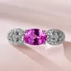 Anillos de racimo 2023 925 Plata Un anillo de diamante rosa para la moda de lujo ligera de las mujeres OL pequeño y exquisito