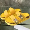 2024 Women Sandals 562 Shoes Top Level Craftsmanship Platform Buckle Design Open Toe Lovers Slippers Men