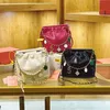 Tegoroczny popularny dla kobiet w 2023 r. Nowa niszowa sieć Lingge Crossbody Net Red Bucket Bag Inventory