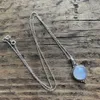 Pendanthalsband designar Teardrop Semi-ädelast Moonstone Halsband för kvinnor Zircon Silver Color Fashion Jewelry306y