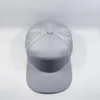 Cappellini da baseball all'ingrosso 12 pezzi Cappello da baseball da uomo a 7 pannelli con foro laser perforato Gorras Cappellino snapback a tesa piatta traspirante resistente all'acqua