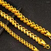 Braccialetti a maglie Bracciale da uomo con testa a catena dorata per uomo Regalo di compleanno di gioielli con motivo retrò in tessuto dorato prepotente