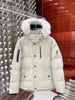 ダウンジャケットメンズクラシックダウンコート冬のパフジャケット最高品質のデザイナーパーカ女性カジュアルコートユニセックスアウターウェアウォームフェザージャケット布W11