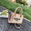 عشب للنساء في عام 2023 New Summer Loven Handbag Propirit Popular Cross Body Bag Bag Small Square Bag هذا العام موديل 2765