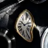 Zegarek mężczyzn mężczyzn Sapphire Crystal Quartz Watch Oryginalny surrealizm Art Design Wristwatch Waterproof ze stali nierdzewnej Irregula270s