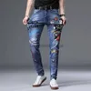 Jeans masculinos Mens de alta qualidade Imprimir Jeans Slim-fit Stretch Denim Calças Monkey Prints Decors Blue Jeans Wash Scratches Jeans Casual; L231003