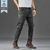 Jeans voor heren 2023Jeans met zes zakken Handige cargo-jeans voor heren Trendy merk Jeugd Rechte werkbroek Slim Fit Herenbroek met grote zakL231003