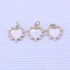 Pendentif Colliers 10 pcs véritable 18 carats plaqué or Sunburst coeur charme avec nacre support amour pavé CZ coquille