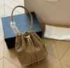 Diseñador Bolsos de cubo para mujer Bolsos de hombro para mujer Bolso cruzado clásico de cuero Messenger Bolsos para mujer Monedero Tote Bolsas al aire libre # 16 * 21 * 10 cm