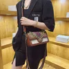 Новая женская мода, универсальная цепочка через плечо с принтом, маленькая квадратная сумка с широким плечевым ремнем 7889